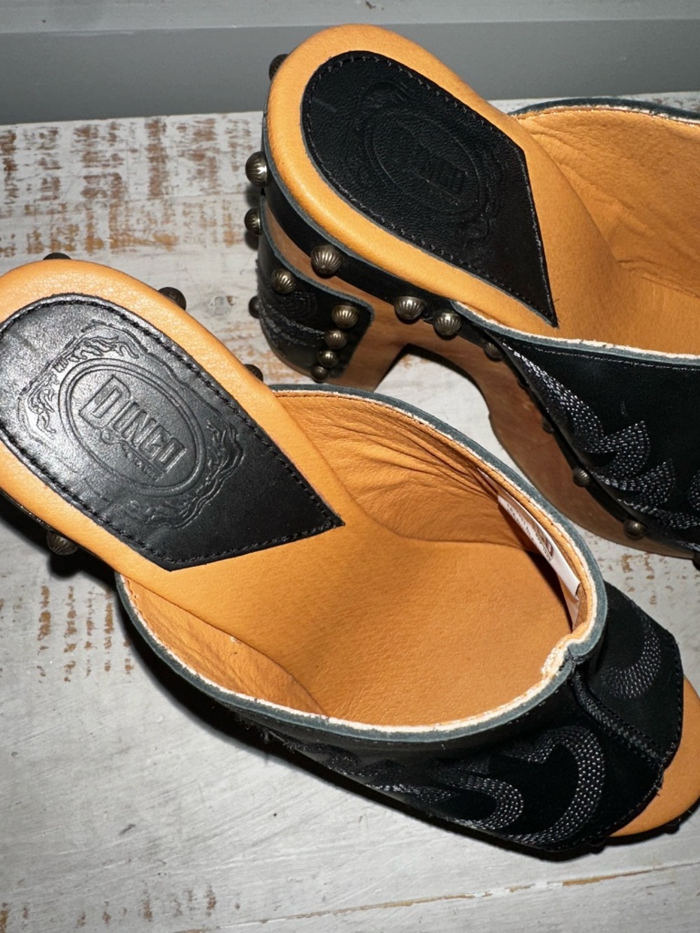 dingo women’s free spirit wooden sandals - Picture 4 of 16